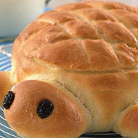 turtle made of bread